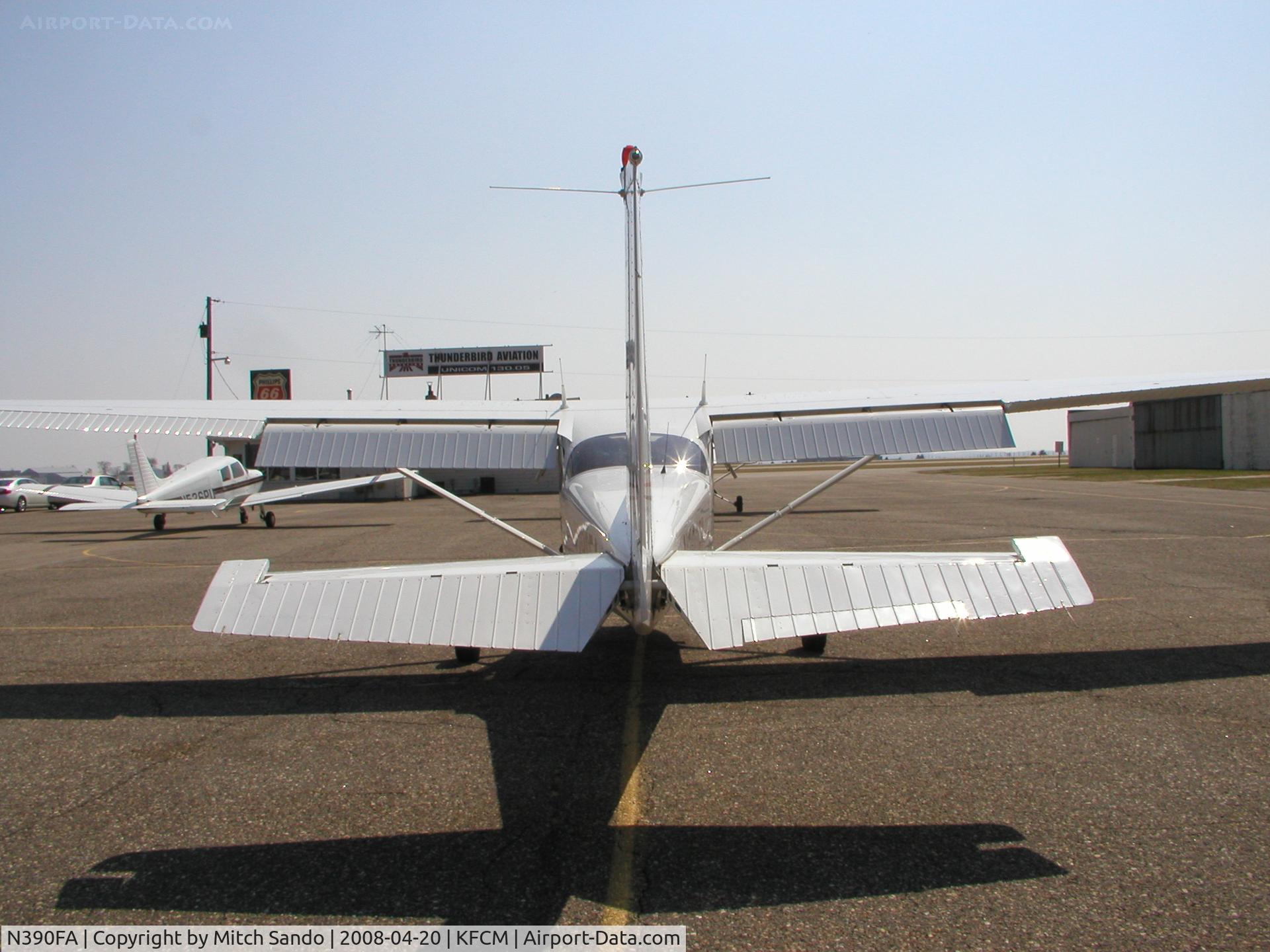 N390FA, 2003 Cessna 172S C/N 172S9390, Parked at Thunderbird Aviation.