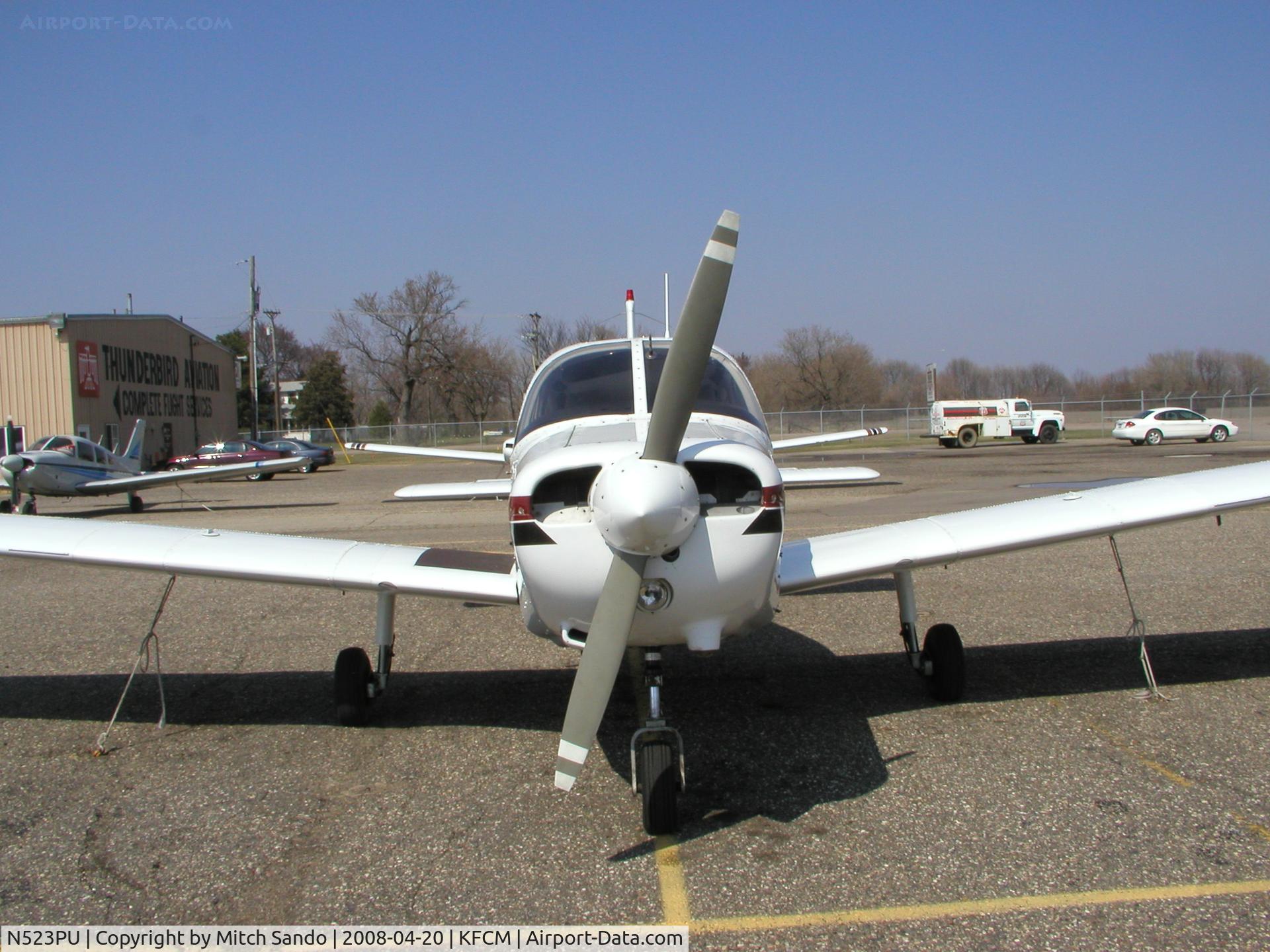 N523PU, 1989 Piper PA-28-161 C/N 2841188, Parked at Thunderbird Aviation.