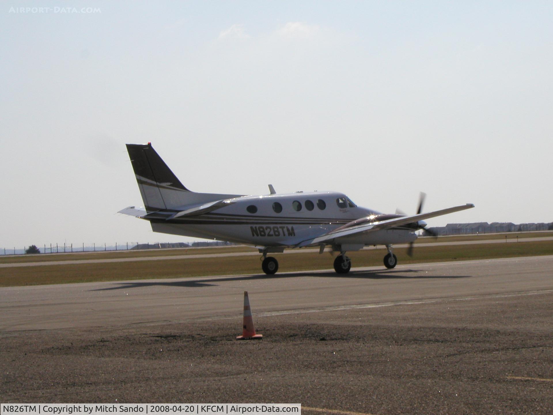 N826TM, 2007 Hawker Beechcraft Corp C90GTI King Air C/N LJ-1857, Taxiing to Runway 10R before departing IFR to De Kalb, IL (DKB).