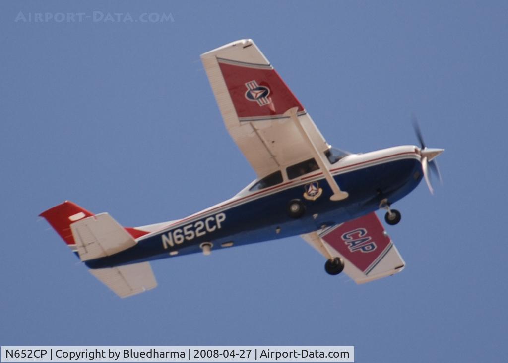 N652CP, 2006 Cessna T182T Turbo Skylane C/N T18208652, Civil Air Patrol Flying over Columbine High School, Littleton Colorado
