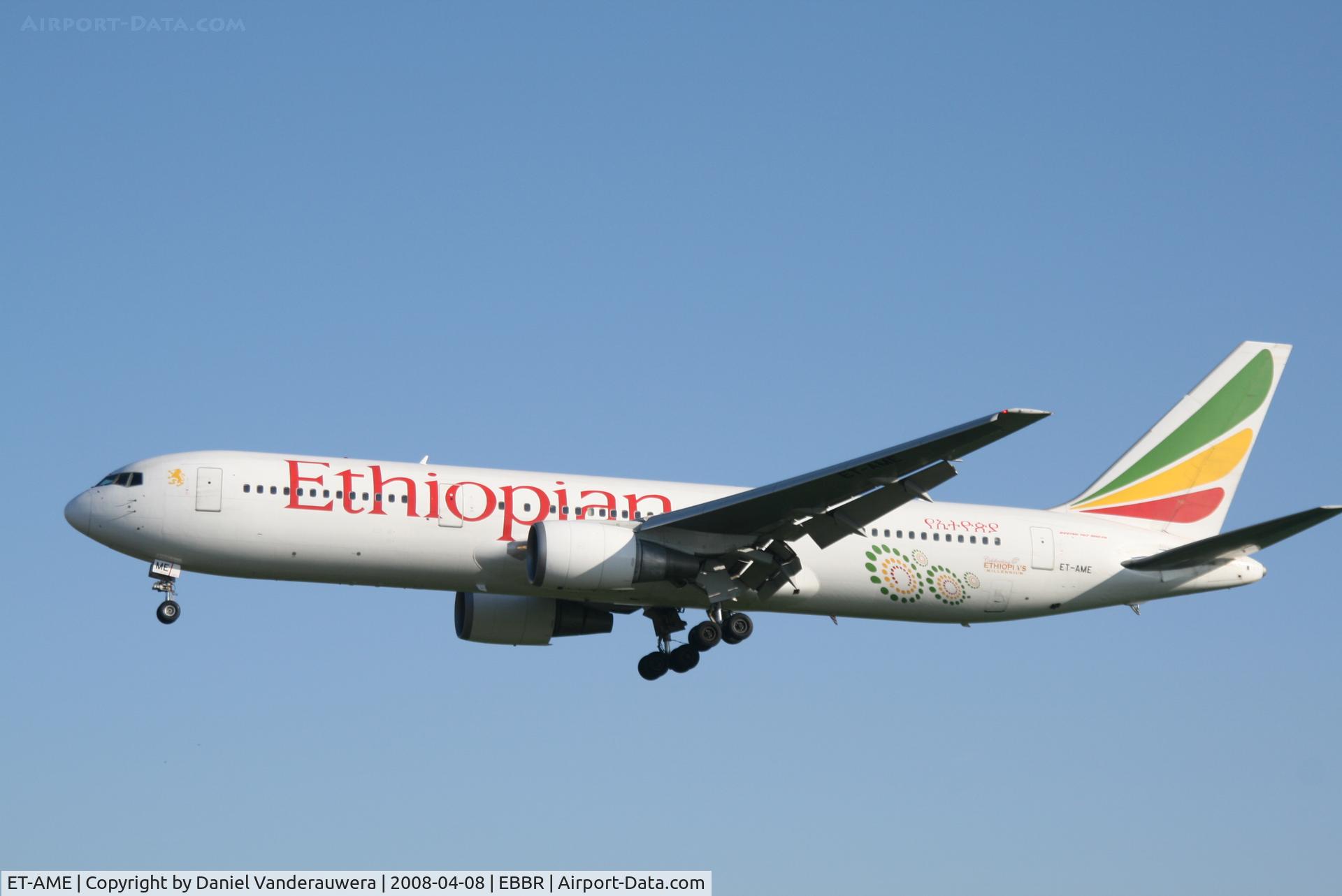 ET-AME, 1996 Boeing 767-306/ER C/N 27611, arrival of flight ET704 to rwy 25L