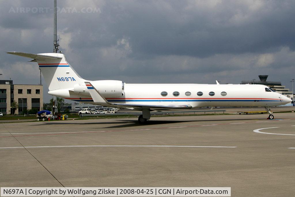 N697A, 2001 Gulfstream Aerospace G-V C/N 662, visitor