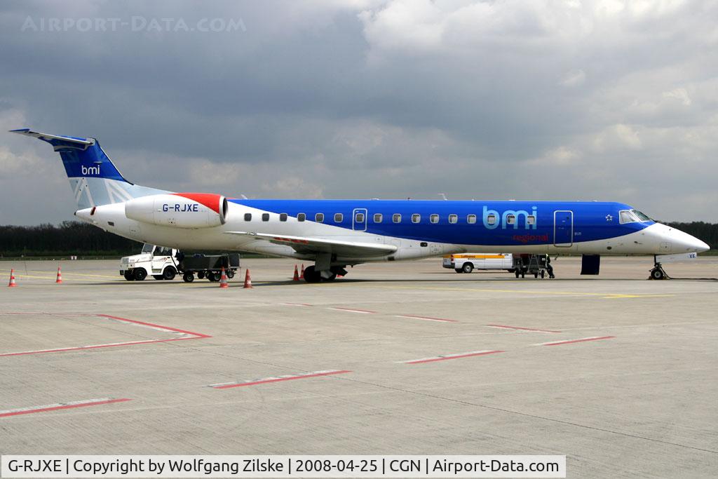 G-RJXE, 2000 Embraer EMB-145EP (ERJ-145EP) C/N 145245, visitor