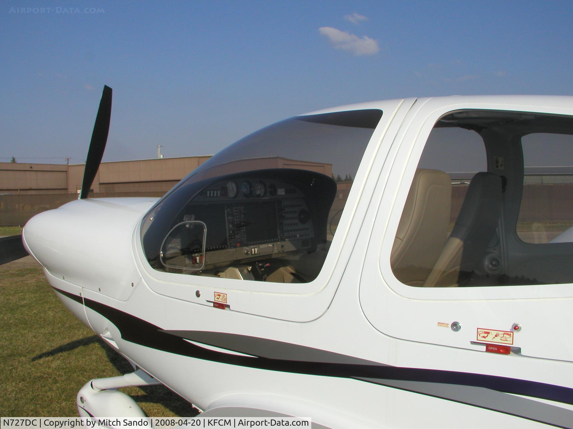 N727DC, 2007 Diamond DA-40 Diamond Star C/N 40.762, Parked at Flying Cloud.