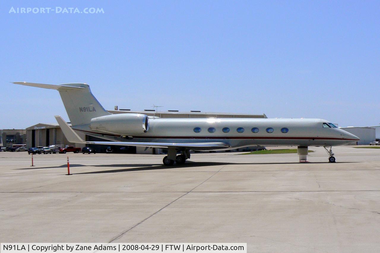 N91LA, 2003 Gulfstream Aerospace GV-SP (G550) C/N 5027, At Meacham Field