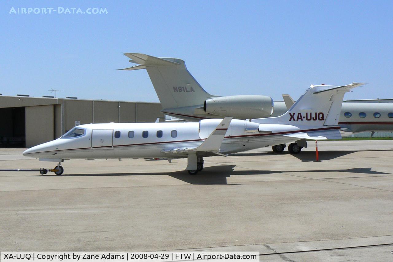 XA-UJQ, 1990 Learjet 31 C/N 31-020, At Meacham Field