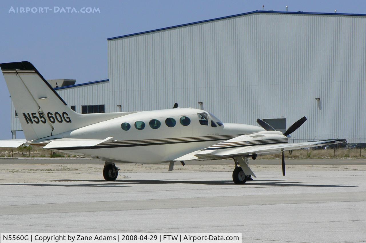 N5560G, Cessna 421C Golden Eagle C/N 421C0250, At Meacham Field