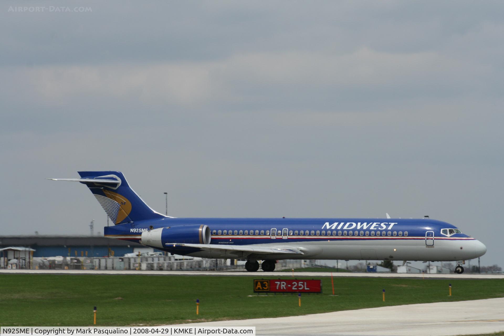N925ME, 2005 Boeing 717-200 C/N 55191, Boeing 717-200