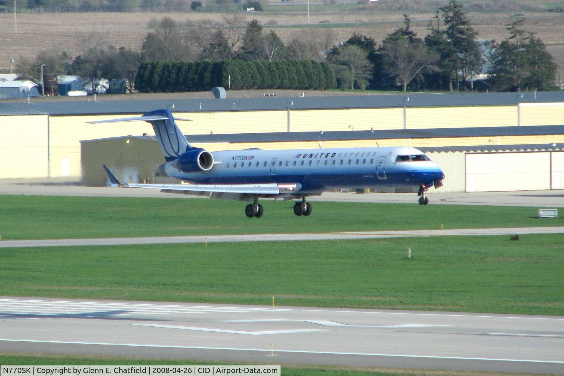 N770SK, 2006 Canadair CL-600-2C10 Regional Jet CRJ-700 C/N 10243, Arriving Runway 27