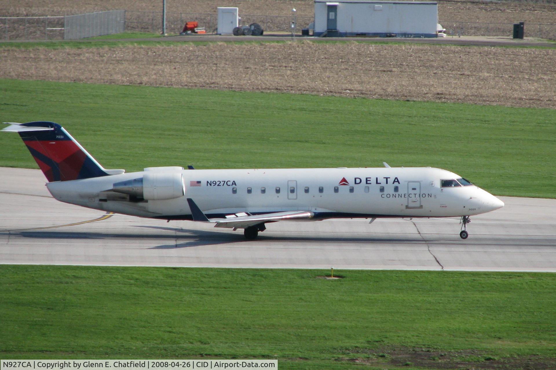 N927CA, 1993 Canadair CRJ-100ER (CL-600-2B19) C/N 7031, Nose just coming down after landing on Runway 27