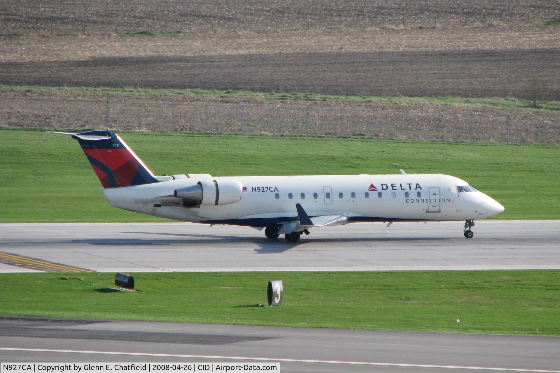 N927CA, 1993 Canadair CRJ-100ER (CL-600-2B19) C/N 7031, Rolling out after landing on Runway 27