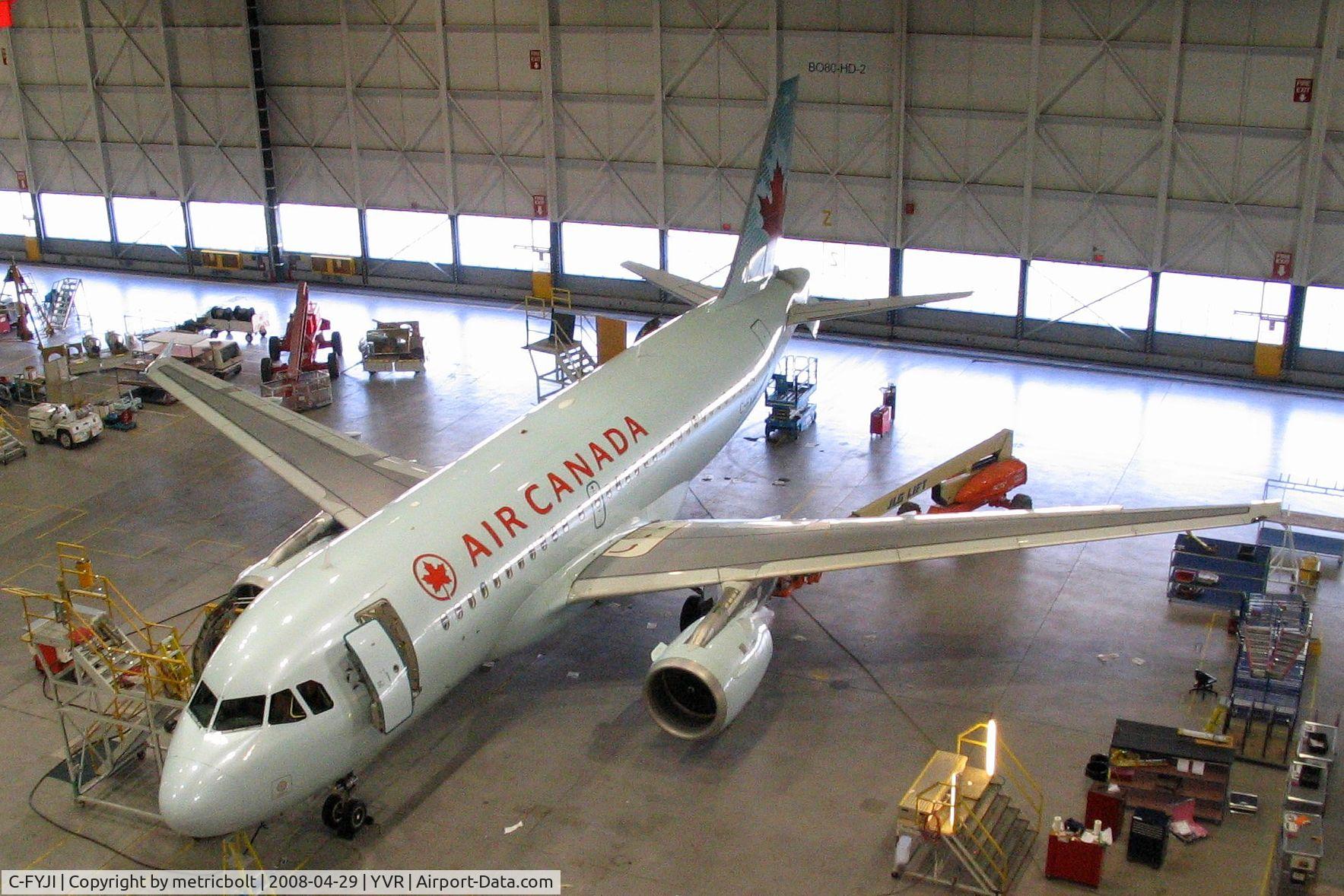 C-FYJI, 1997 Airbus A319-114 C/N 682, prior to rollout after XM mod to cabin