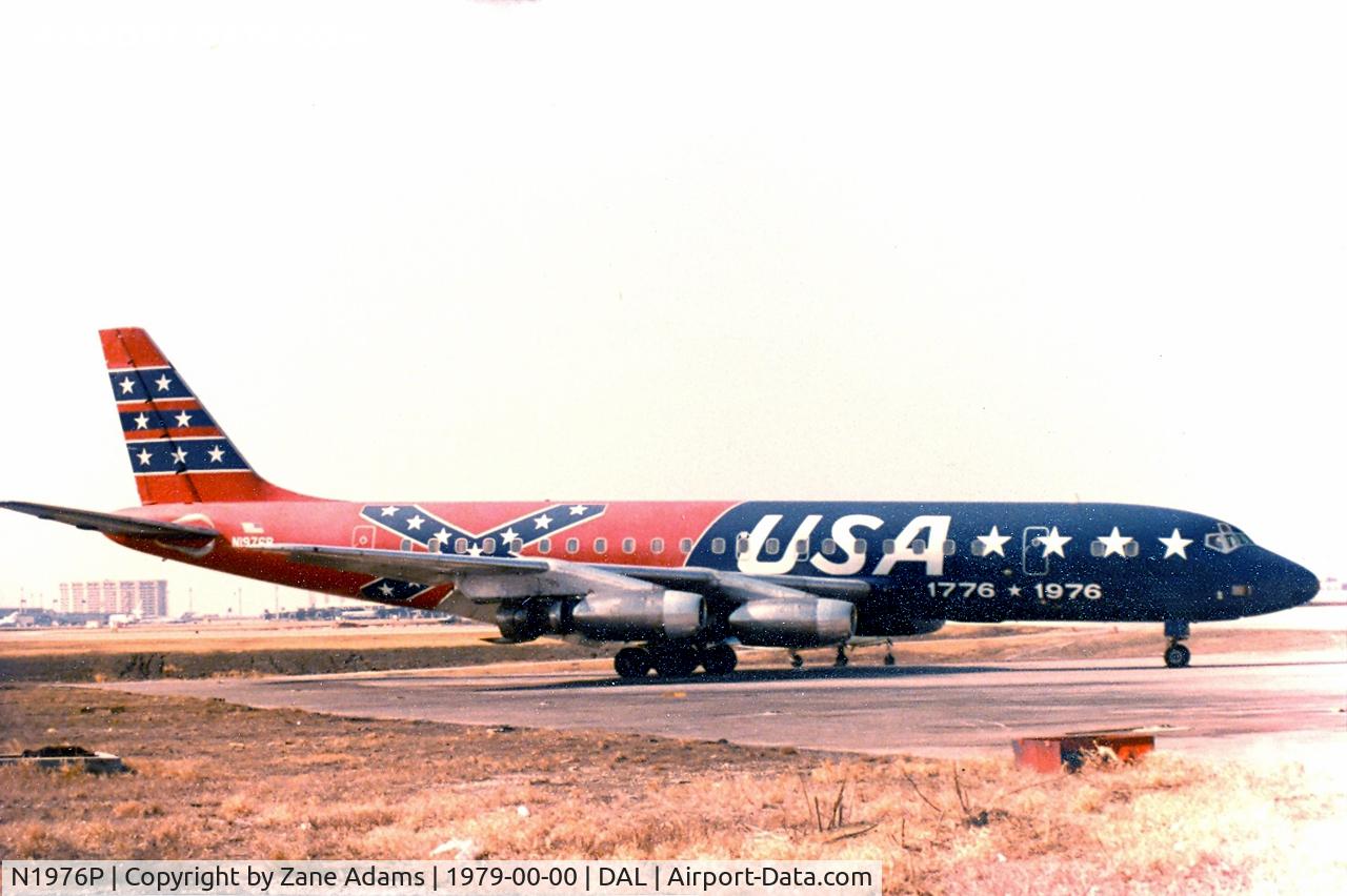 N1976P, 1961 Douglas DC-8-21 C/N 45435, Former ONA Airlines one of two Bicentennial paint schemes.