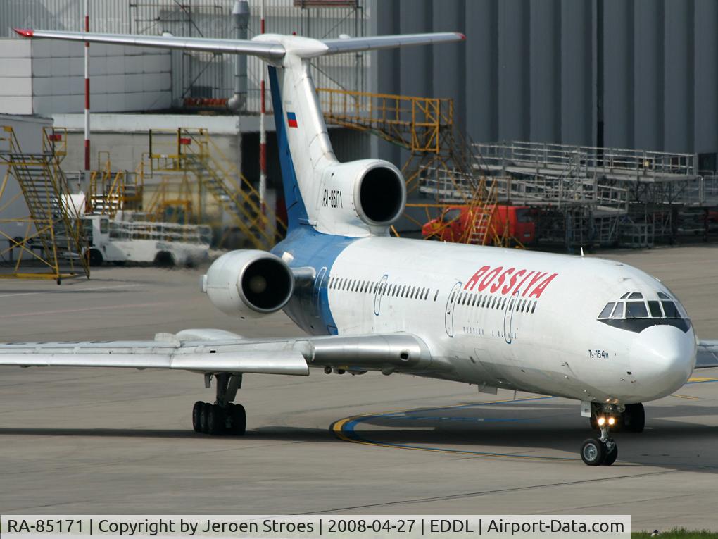 RA-85171, 1984 Tupolev Tu-154M C/N 91A893, one of my most loved type of aircraft