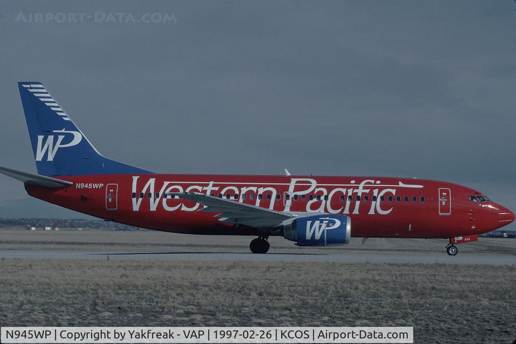 N945WP, Boeing 737-3K9 C/N 24212/1633, Western Pacific Boeing 737-300