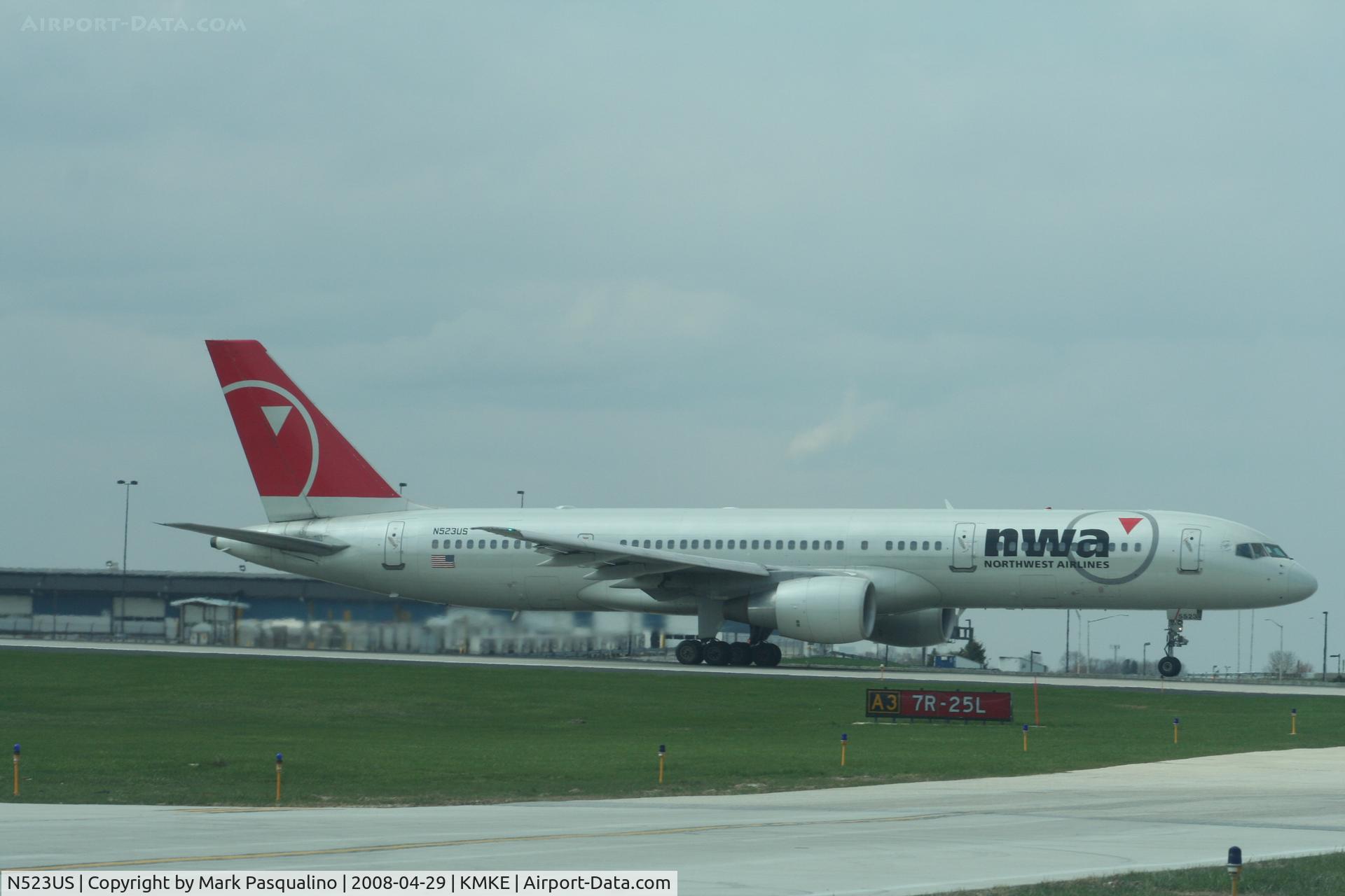 N523US, 1987 Boeing 757-251 C/N 23617, Boeing 757-200