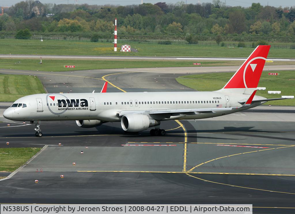 N538US, 1996 Boeing 757-251 C/N 26485, .