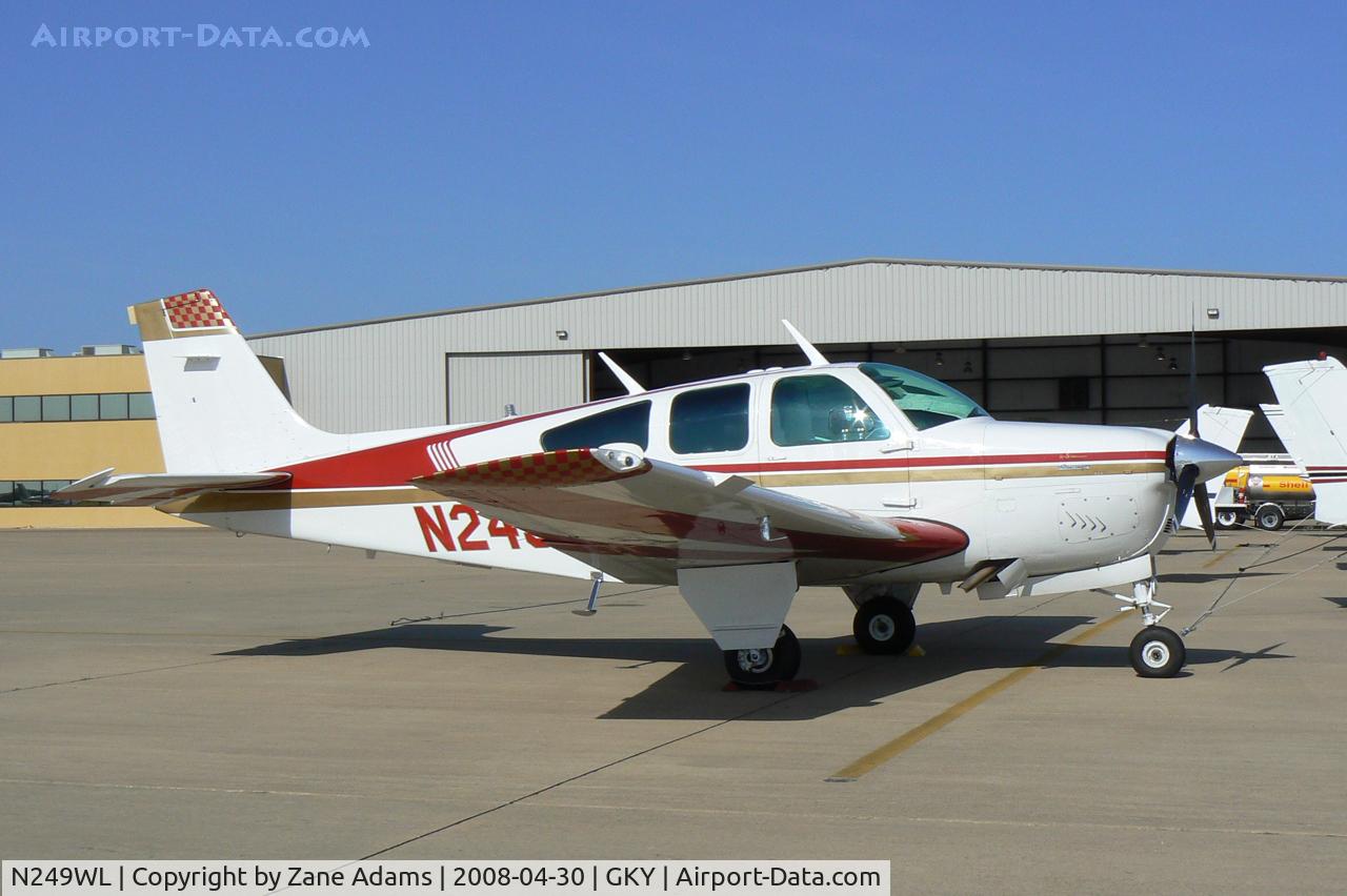 N249WL, 1978 Beech F33C Bonanza C/N CJ-134, At Arlington Municipal