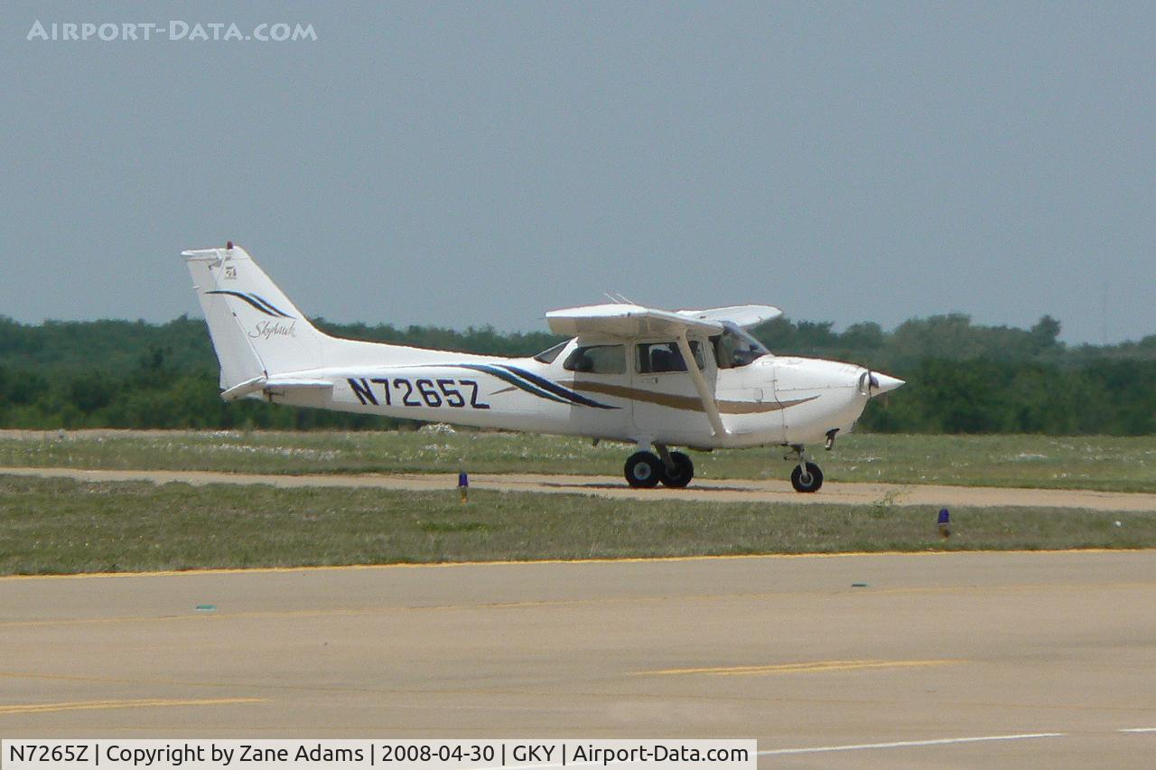 N7265Z, 1999 Cessna 172R C/N 172-80769, At Arlington Municipal