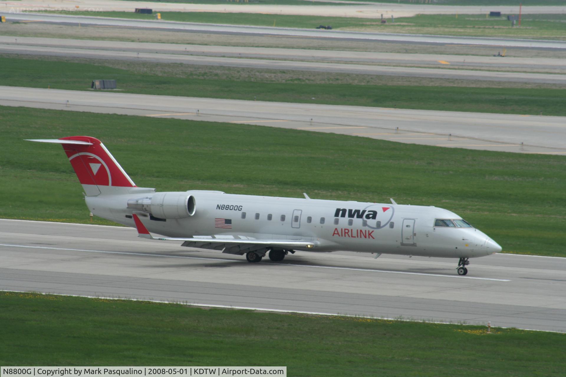 N8800G, 2003 Canadair CRJ-440 (CL-600-2B19) Regional Jet C/N 7800, CL-600-2B19