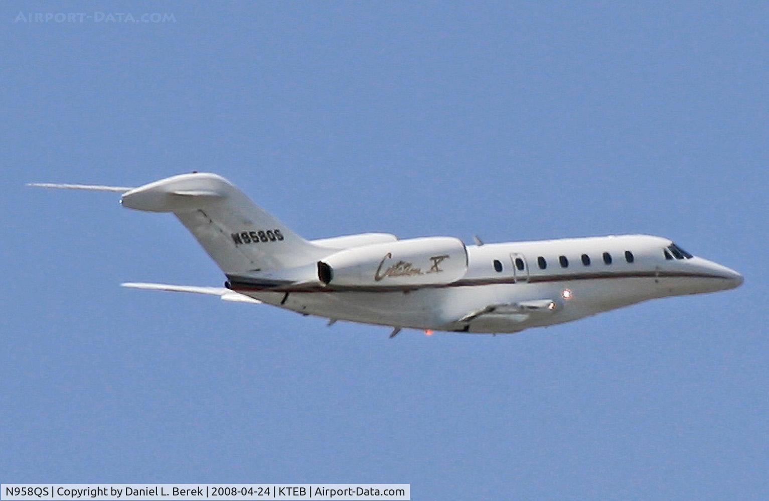 N958QS, 2001 Cessna 750 Citation X Citation X C/N 750-0158, Shiny Citation X launches itself into the blue sky at Teterboro.