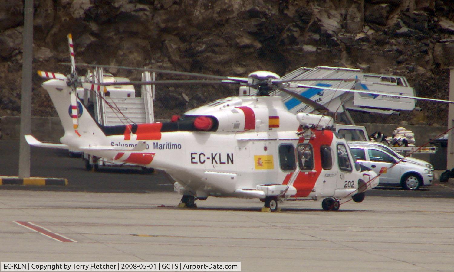 EC-KLN, AgustaWestland AW-139 C/N 31202, Westland AW-139 of Salvamento Maratimo at Tenerife South