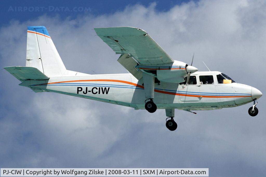 PJ-CIW, 1978 Britten-Norman BN-2B-26 Islander C/N 876R, visitor