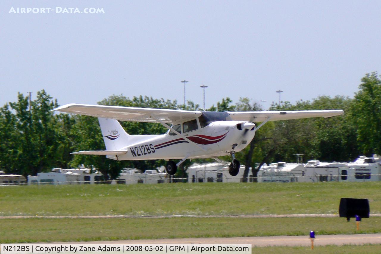 N212BS, 1999 Cessna 172S C/N 172S8243, At Grand Prairie Municipal