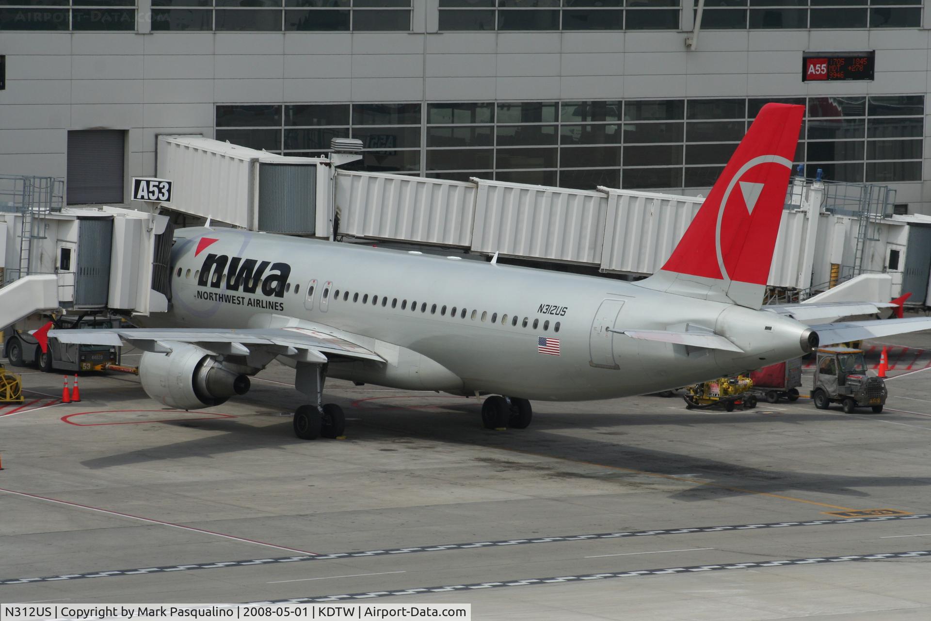 N312US, 1990 Airbus A320-211 C/N 152, Airbus A320