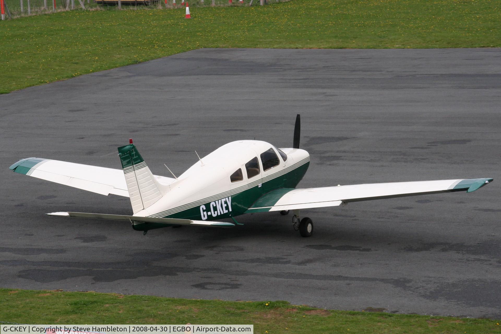 G-CKEY, 1978 Piper PA-28-161 Cherokee Warrior II C/N 28-7916061, At Wolverhampton, Halfpenny Green