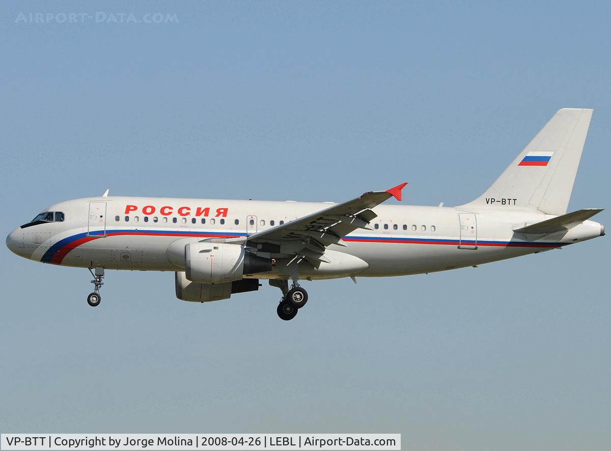 VP-BTT, 2000 Airbus A319-114 C/N 1167, Rossiya with A319.