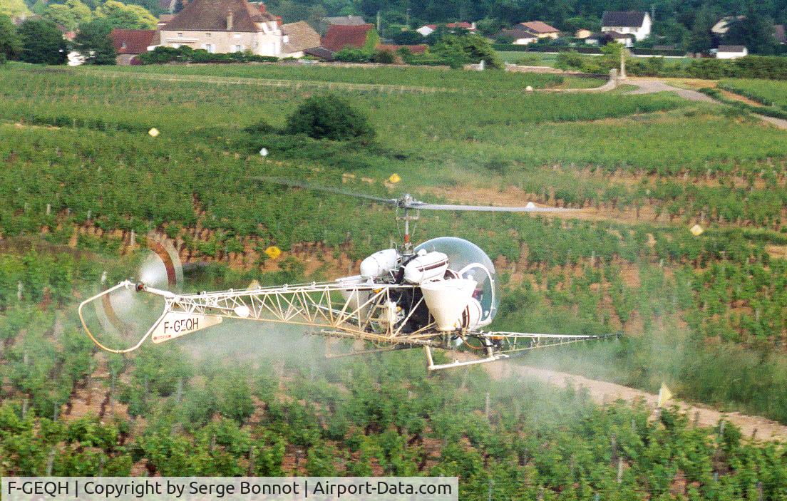 F-GEQH, Bell 47G-2 C/N 2420, in Burgundy