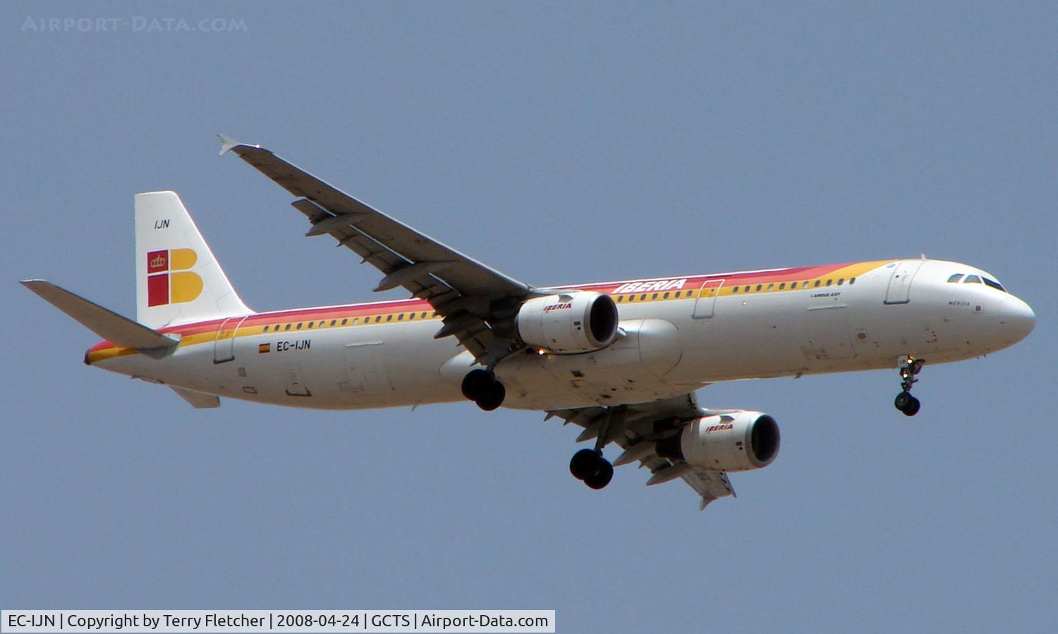 EC-IJN, 2002 Airbus A321-211 C/N 1836, Iberia A321 on the lunchtime arrival into Tenerife South from Madrid