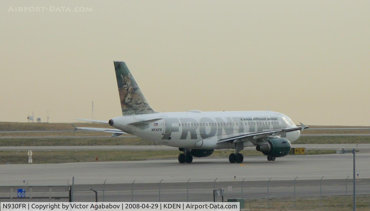 N930FR, 2004 Airbus A319-111 C/N 2241, Taxiing to rwy 17L