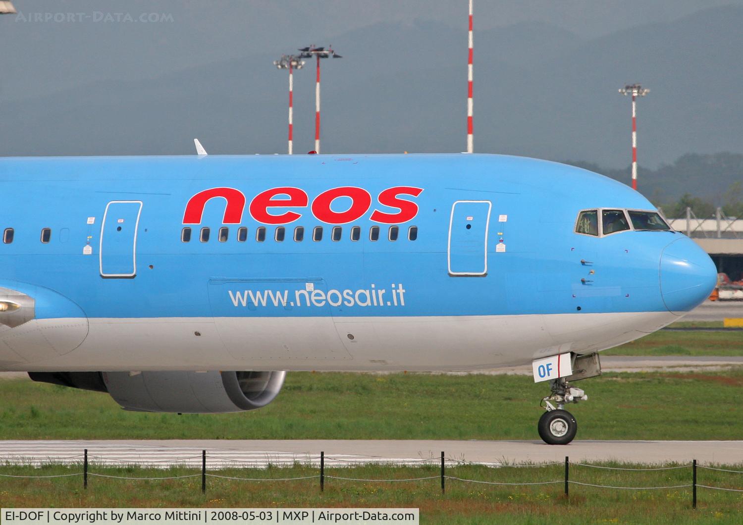 EI-DOF, 1996 Boeing 767-306/ER C/N 27610, NEOS close up