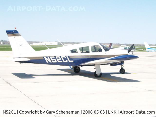 N52CL, 1971 Piper PA-28R-200 Cherokee Arrow C/N 28R-7135042, Refuelling stop