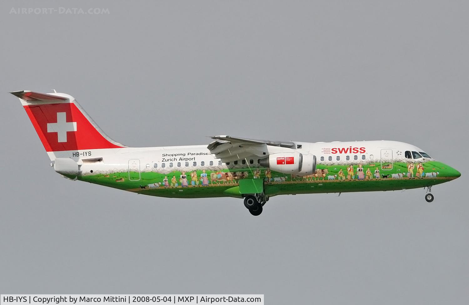 HB-IYS, 2001 British Aerospace Avro 146-RJ100 C/N E3381, Landing at Milano Malpensa