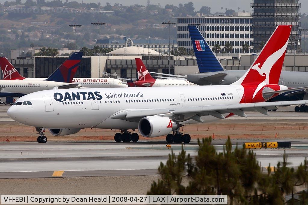 VH-EBI, 2008 Airbus A330-203 C/N 898, Qantas 25 (VH-EBI) 