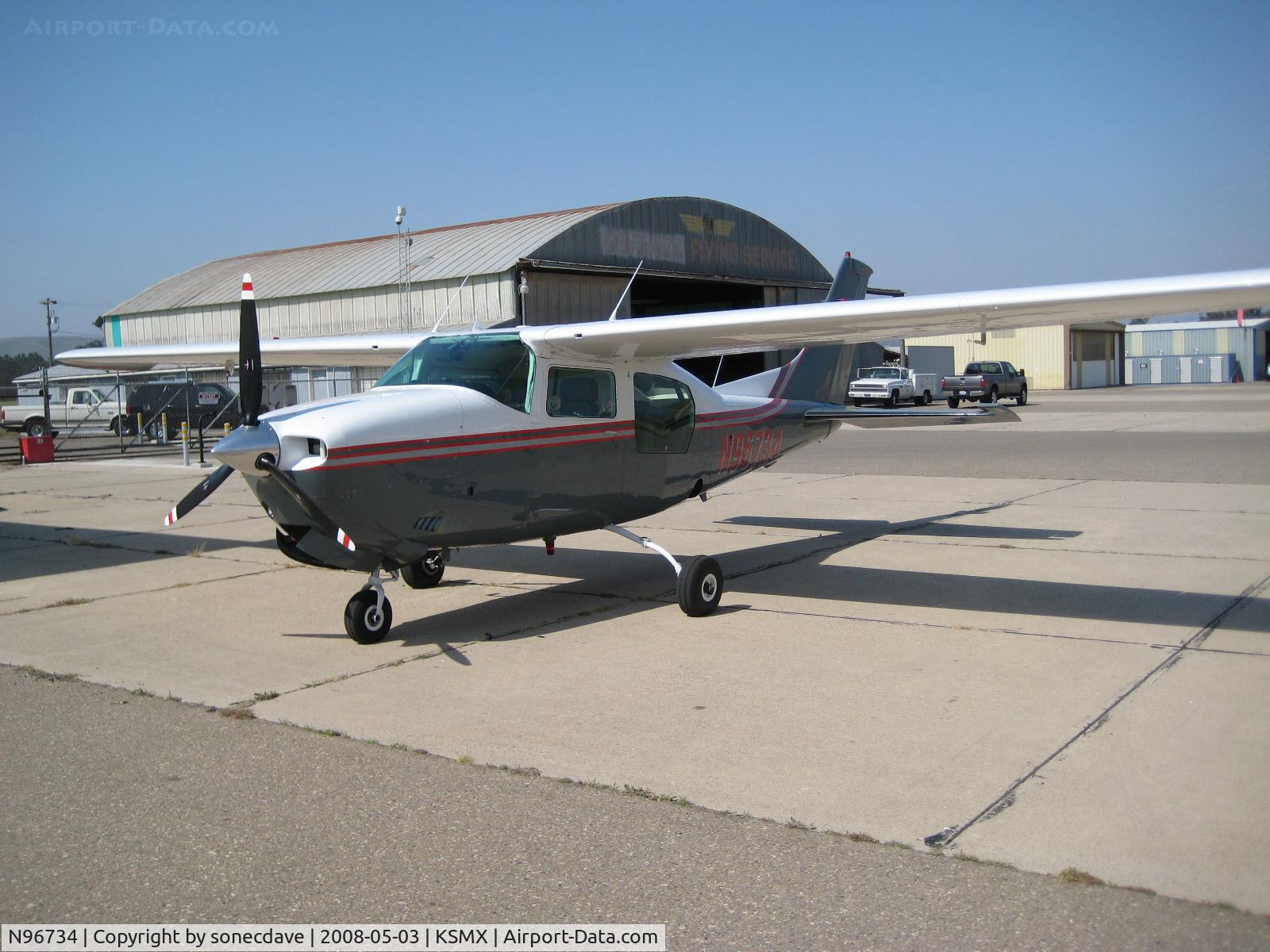 N96734, Cessna T210L Turbo Centurion C/N 21061213, Big Window! Cessna Pilot's Association Open House 5-3-2008