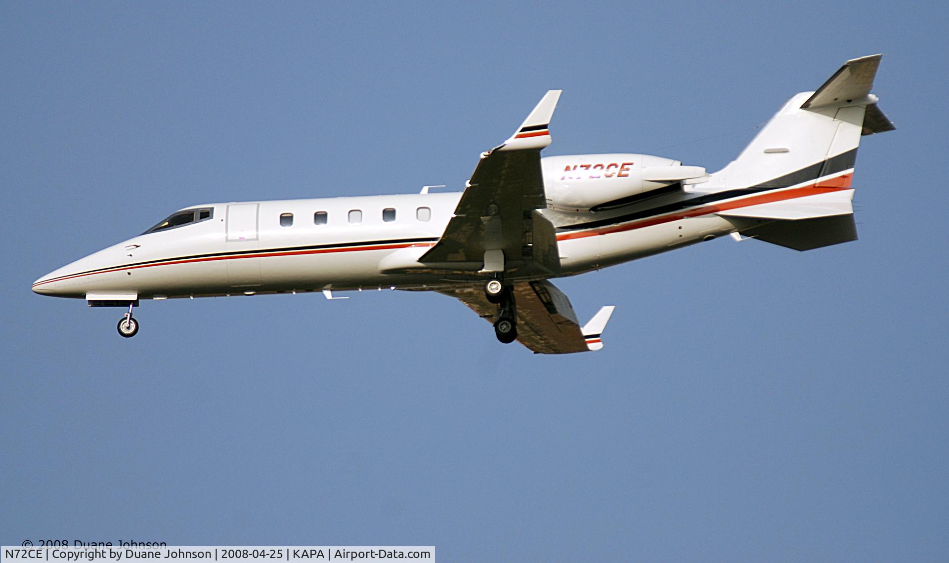 N72CE, Learjet Inc 60 C/N 285, Learjet 60 on final at Centennial Airport (KAPA)