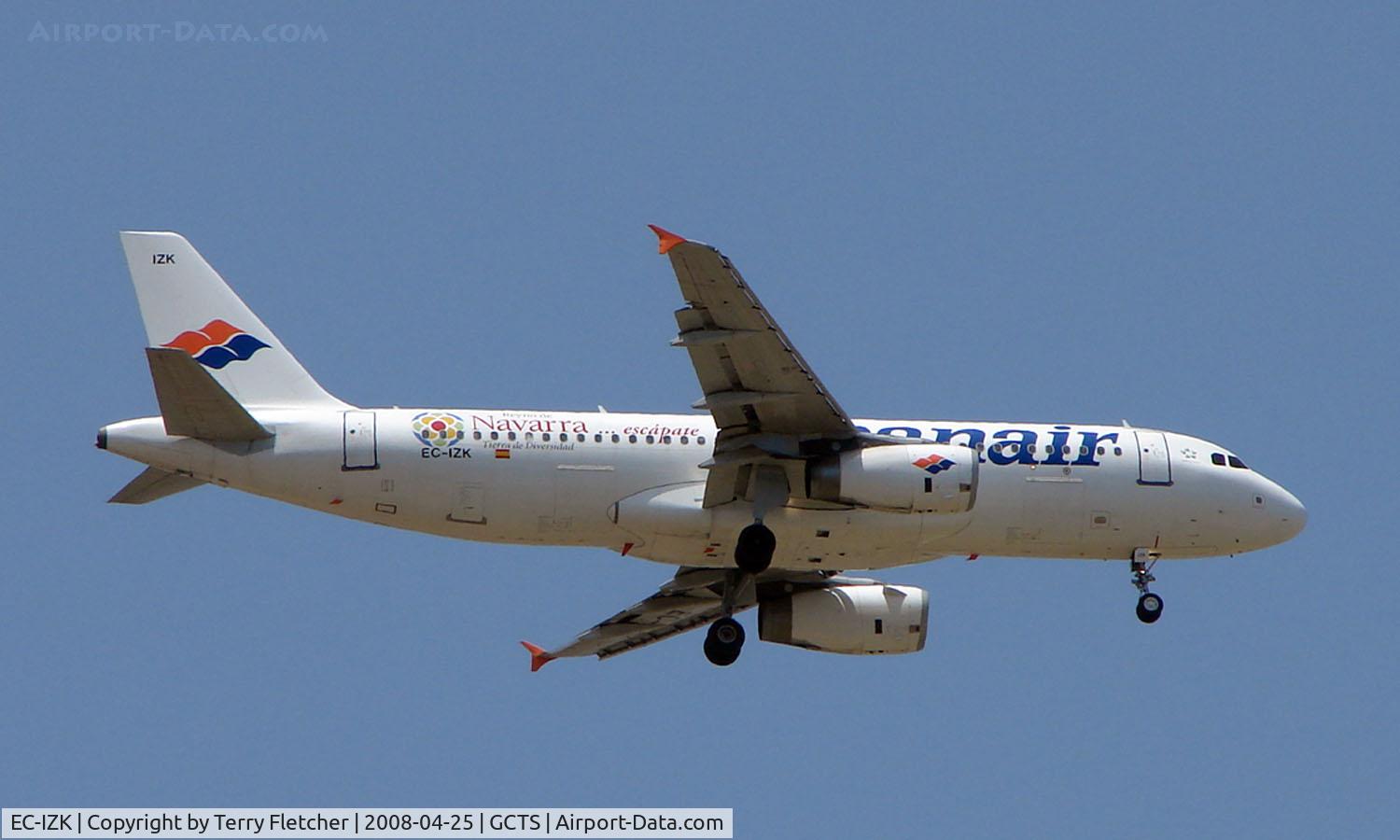 EC-IZK, 2004 Airbus A320-232 C/N 2223, Spanair A320 on approach to Tenerife South