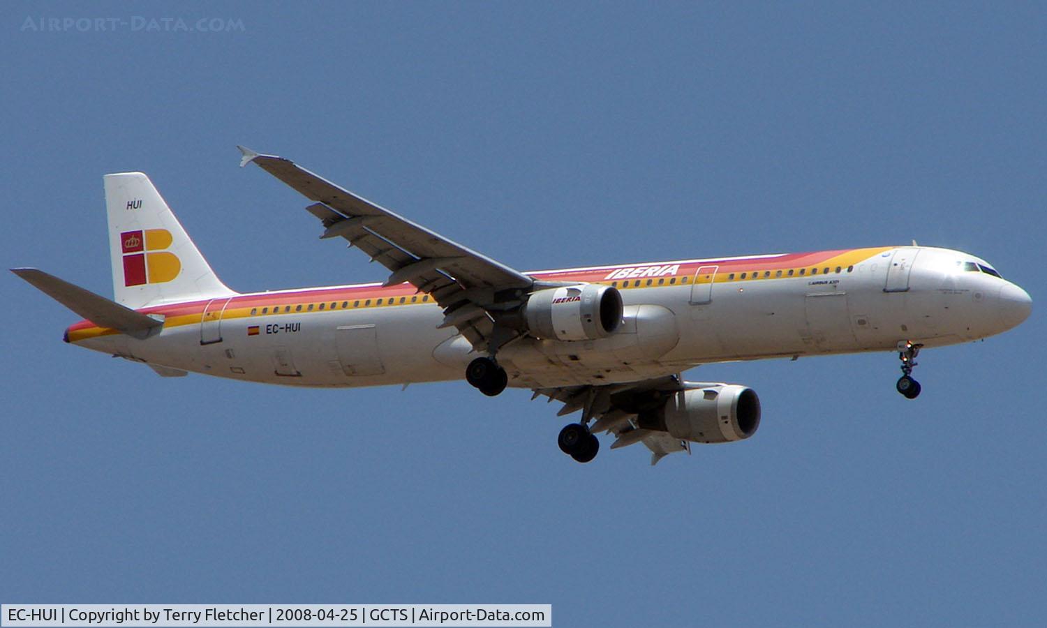 EC-HUI, 1999 Airbus A321-211 C/N 1027, Iberia A321 on the lunchtime arrival into Tenerife South from Madrid