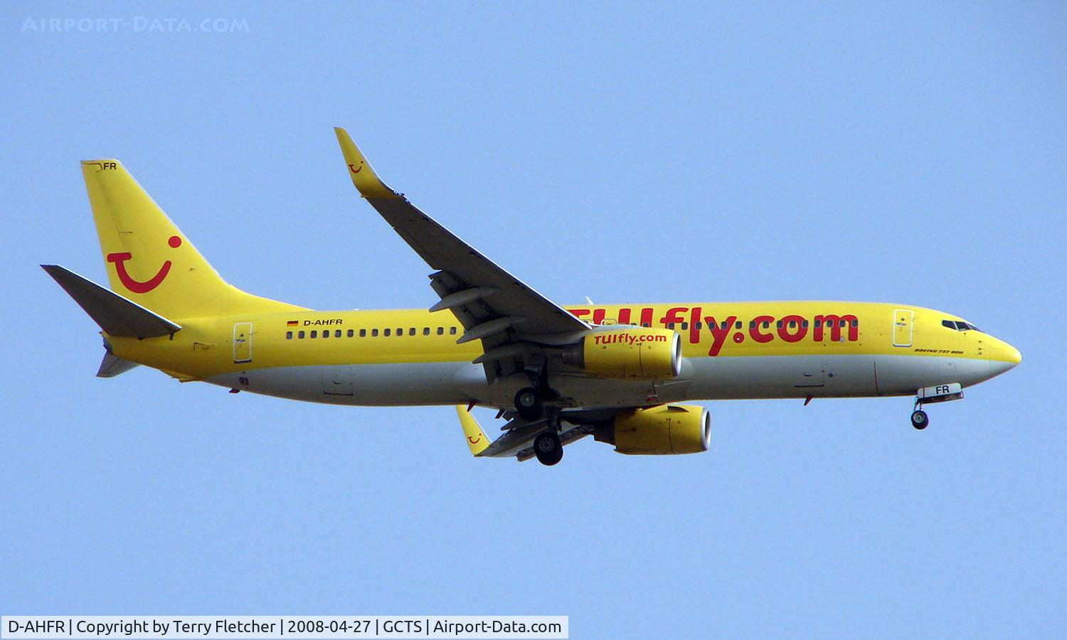 D-AHFR, 2000 Boeing 737-8K5 C/N 30593, TUI B737 on approach to Tenerife South