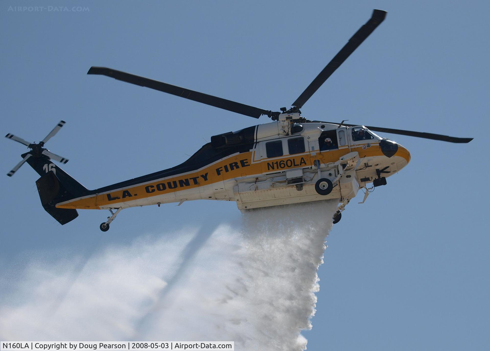 N160LA, 2000 Sikorsky S-70A Firehawk C/N 702453, Copter 16 drops water at Fire Service Day 2008, LA county Fire Station 129