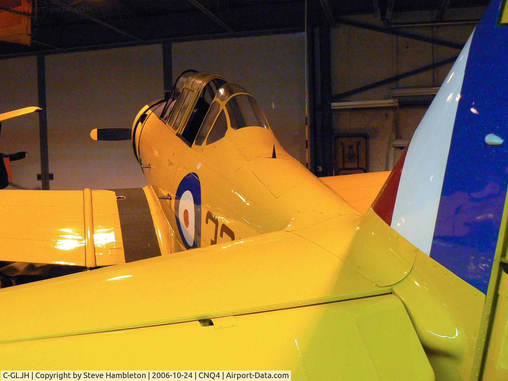 C-GLJH, 1940 North American NA-64 Yale C/N 64-2160, Canadian Harvard Aircraft Assoc. at Tillsonburg, ON