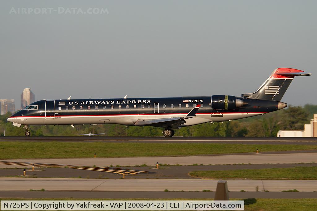 N725PS, 2005 Bombardier CRJ-701 (CL-600-2C10) Regional Jet C/N 10186, Mesa Airlines Canadair Regionaljet 700 in US Airways Express colors