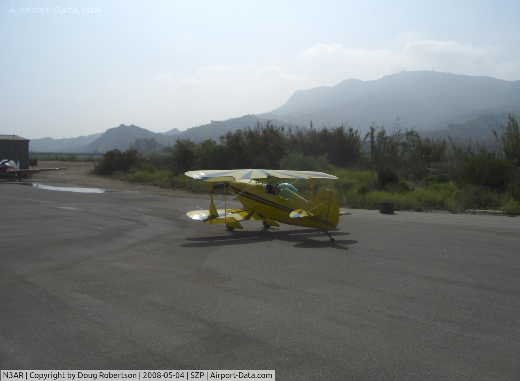 N3AR, 1974 Pitts S-1S Special C/N 10, 1974 Russell PITTS SPECIAL S-1S, fully aerobatic, Lycoming O&VO-360 180 Hp, taxi after landing, murky morning