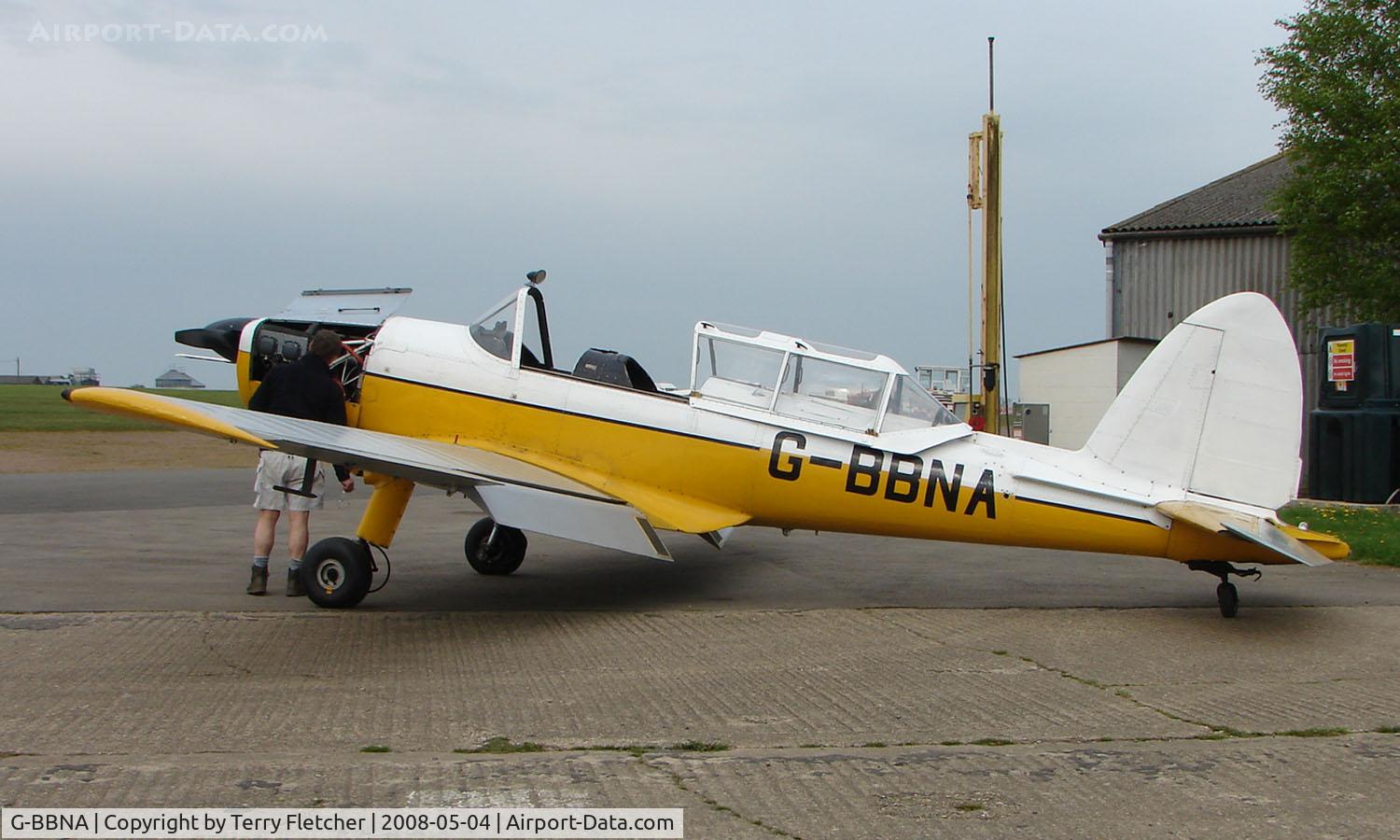 G-BBNA, 1953 De Havilland DHC-1 Chipmunk 22 (Lycoming) C/N C1/0491, Part of the Husband Bosworth Gliding Centre scene