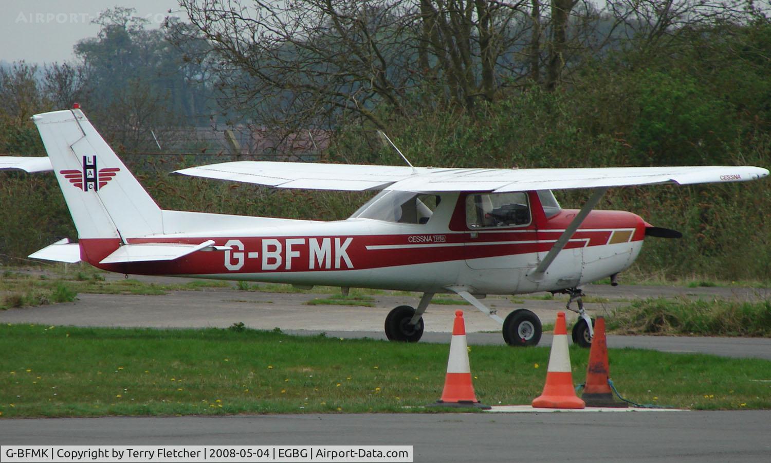G-BFMK, 1978 Reims FA152 Aerobat C/N 0344, Cessna Fa152 at Leicester Airport
