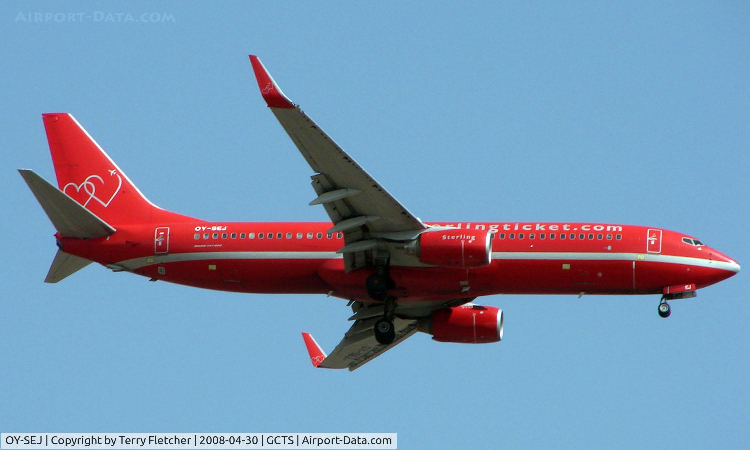 OY-SEJ, 2003 Boeing 737-86Q C/N 30289, Sterling B737 on approach to Tenerife South